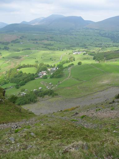 11_42-2.jpg - View to Skiddaw and Lonscale Fell from Fisher's Wife's rake
